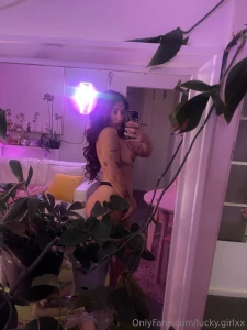 Cheeky titty pic for your sunday arvo