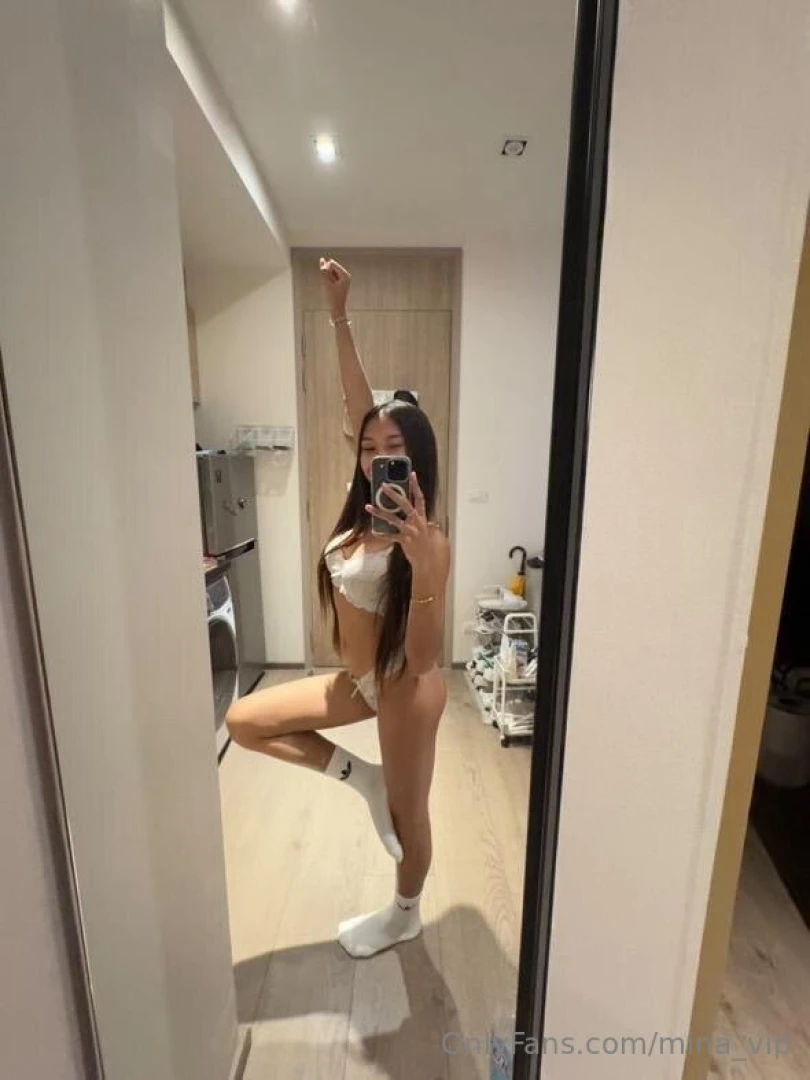 What kind of custom do you want me to make for you 