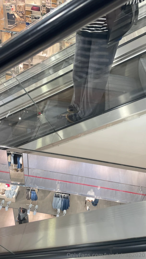 Just dm me i ve got everything you want 