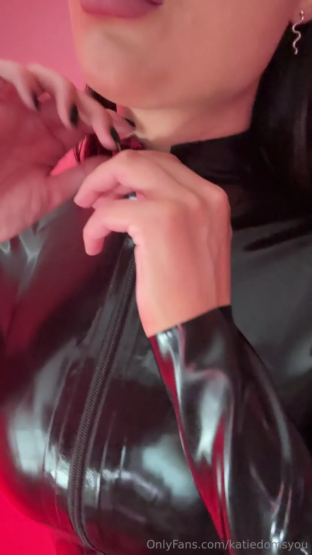 Worship mistress katie s hot cleavage don t my subs keys look so sexy 