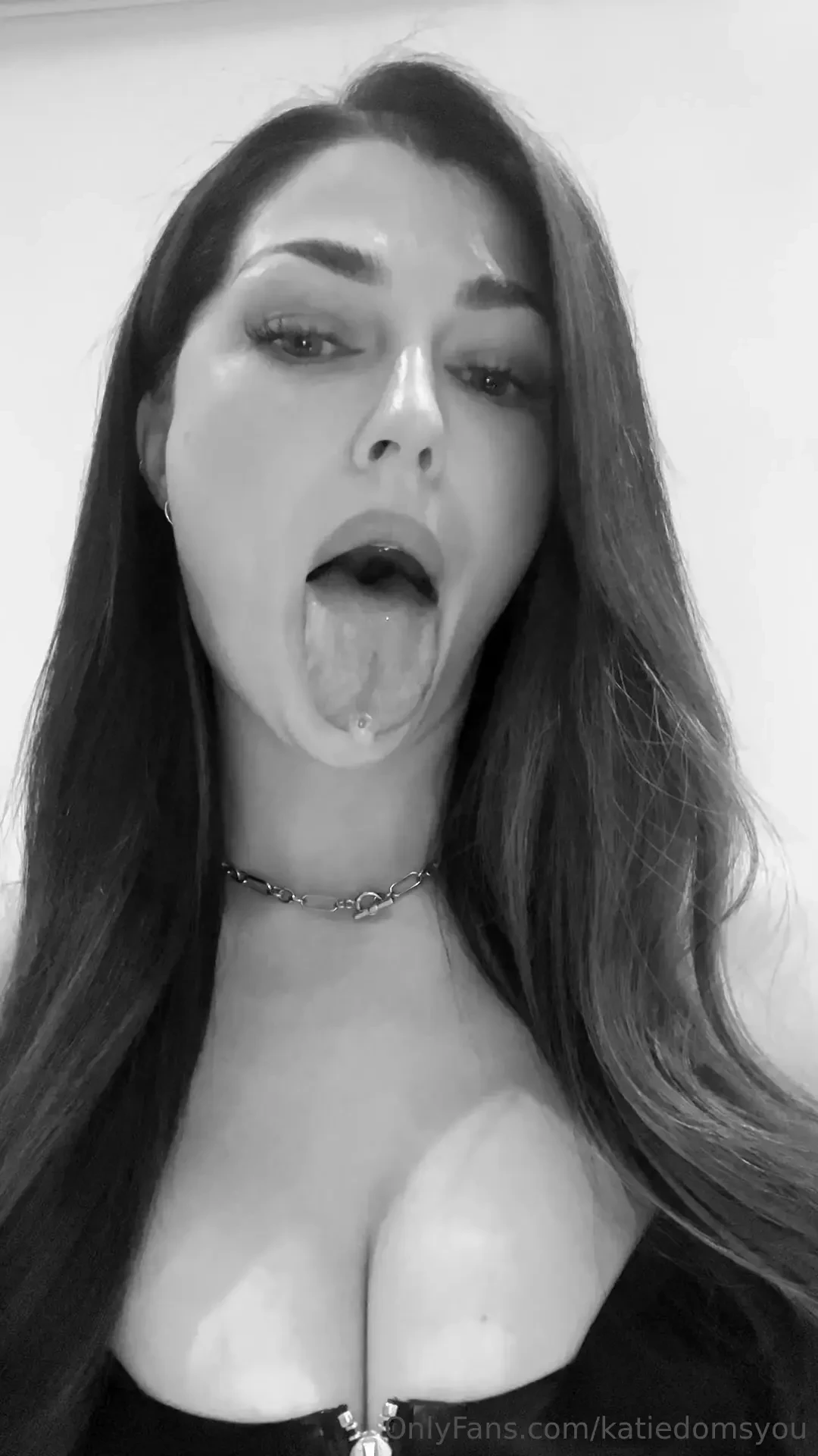 Open wide bitch don t let any go to waste 