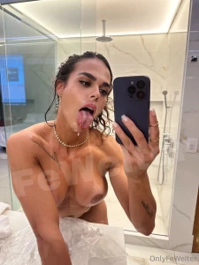 I love cumshot in the face part 1