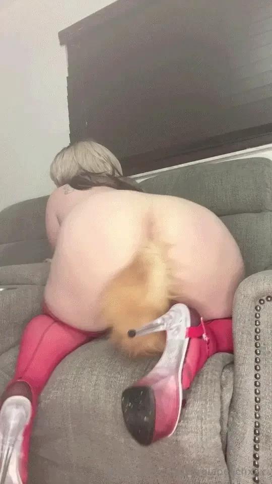 First fan to tip gets a naughty anal bundle 