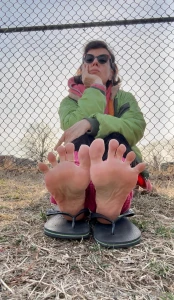 1 2 or 3 soles toes and public feet
