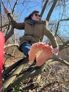 Barefoot in the bushes with mrmarathon u know what came next part 4