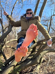 Barefoot in the bushes with mrmarathon u know what came next part 15