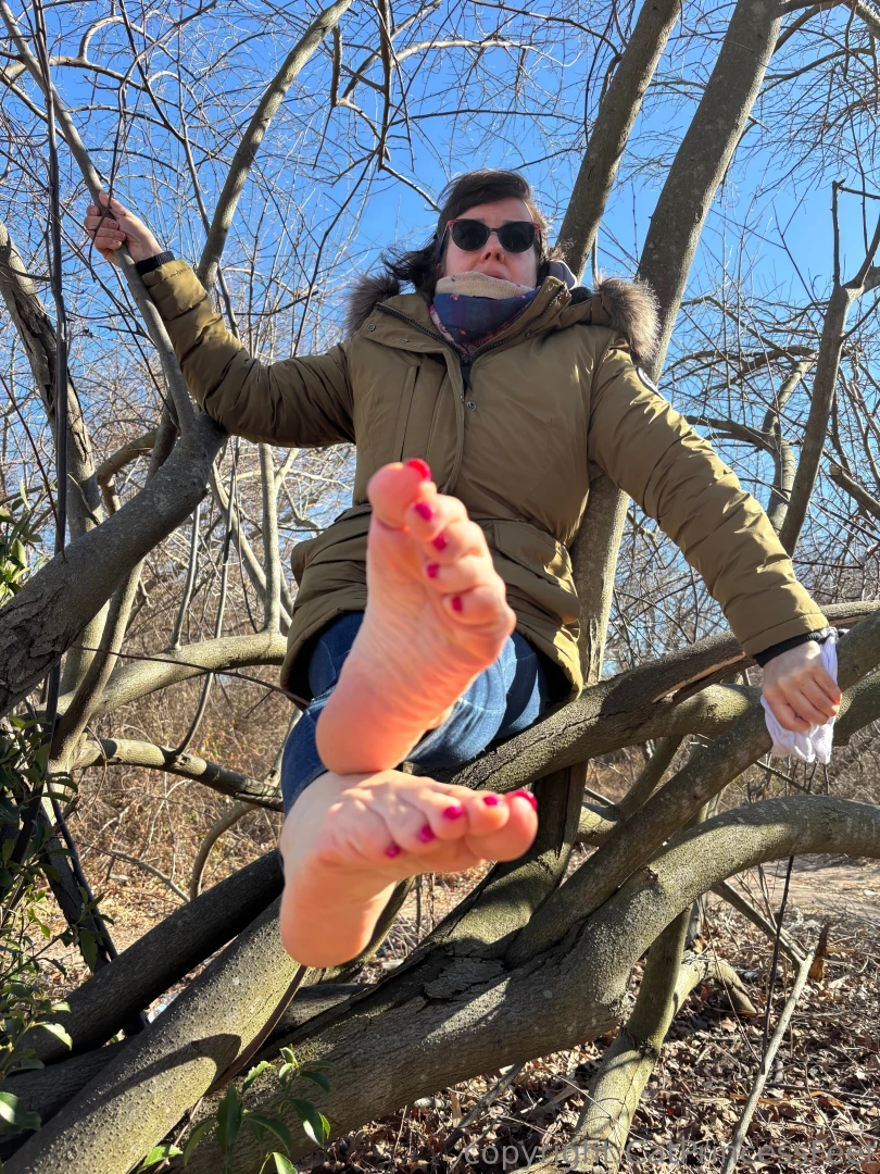 Barefoot in the bushes with mrmarathon u know what came next part 9 