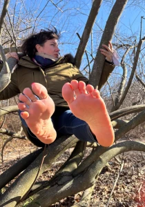 Barefoot in the bushes with mrmarathon u know what came next part 14