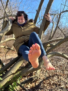 Barefoot in the bushes with mrmarathon u know what came next part 16