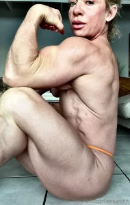 Its friday and early morning workouts making me happy
