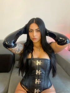 Hey darling i want to know a little about you and what you like