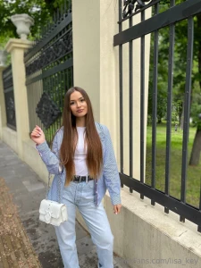 You won t believe what happened to me in the park today i was just