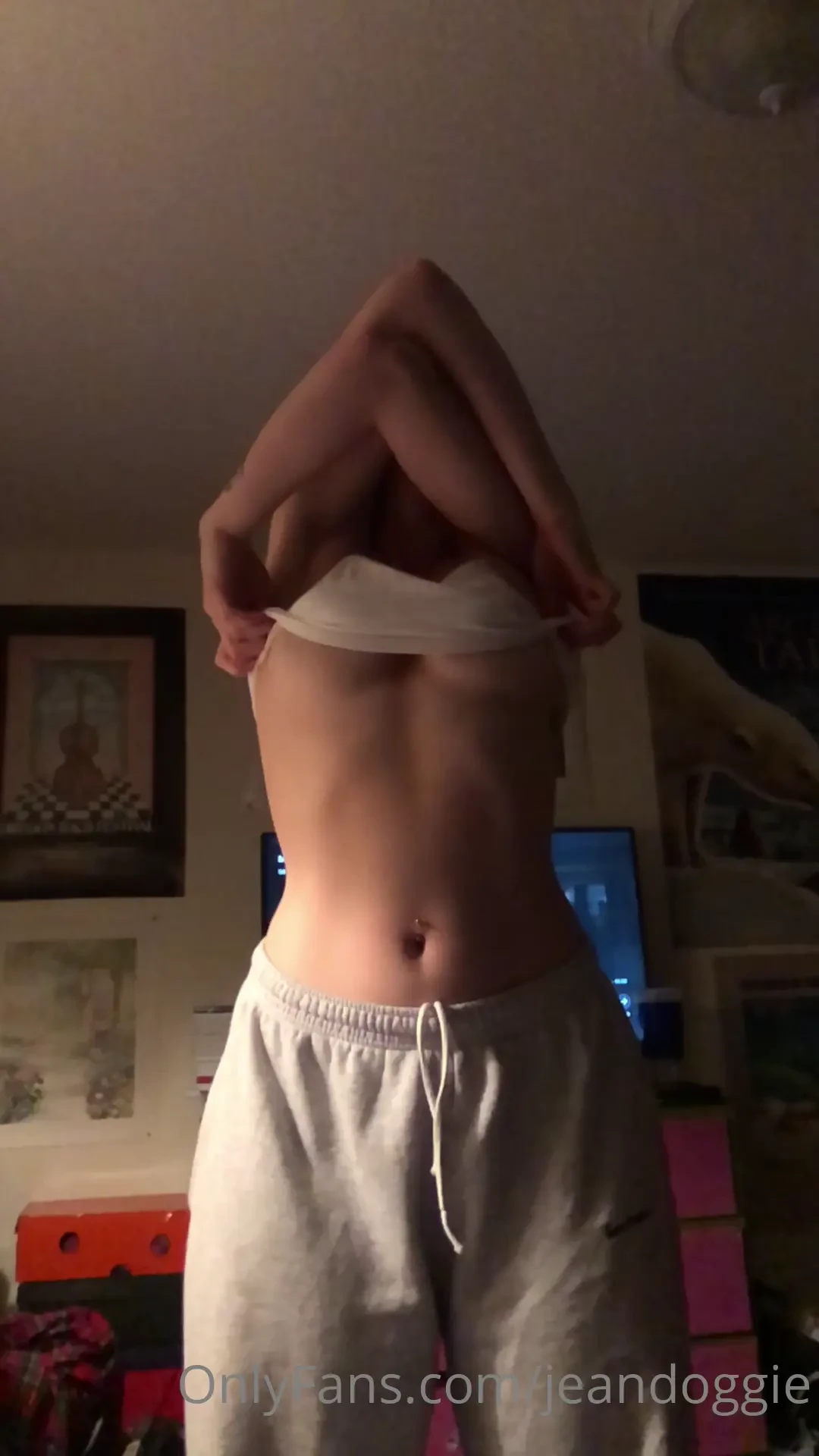 Slo mo titty drop sending out free pussy pic for people with renew on 