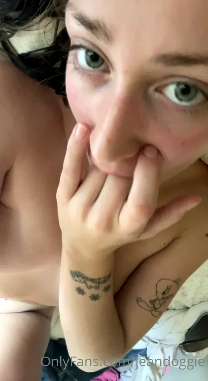 I love spending time playing with my pussy everyday 