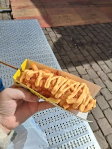 Tried a cheese dog for the first time and i think i m in love