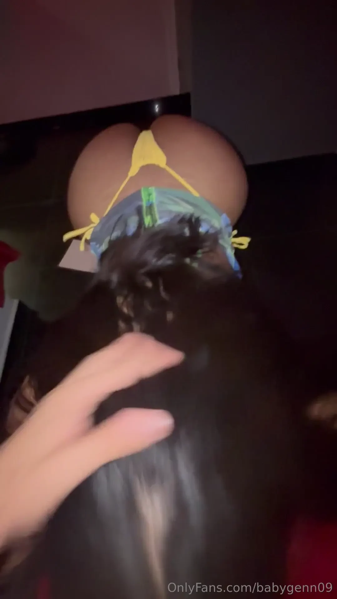 Te gustar a tener esta vista mientras me atraganto con tu verga 