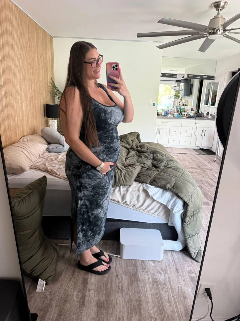 She stopped taking birth control instantly got pregnant https fans ly 