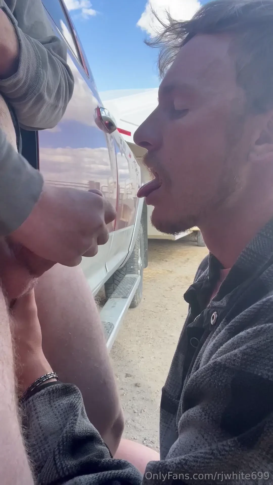 Had to get a little protein shot while haulin cows today 