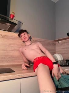 Can t hide my king-sized cock no matter what position i m in