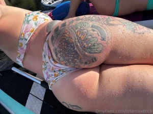 Suns out buns out if there s one thing to know about me it s i will be