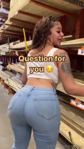 Can you lay that wood babe