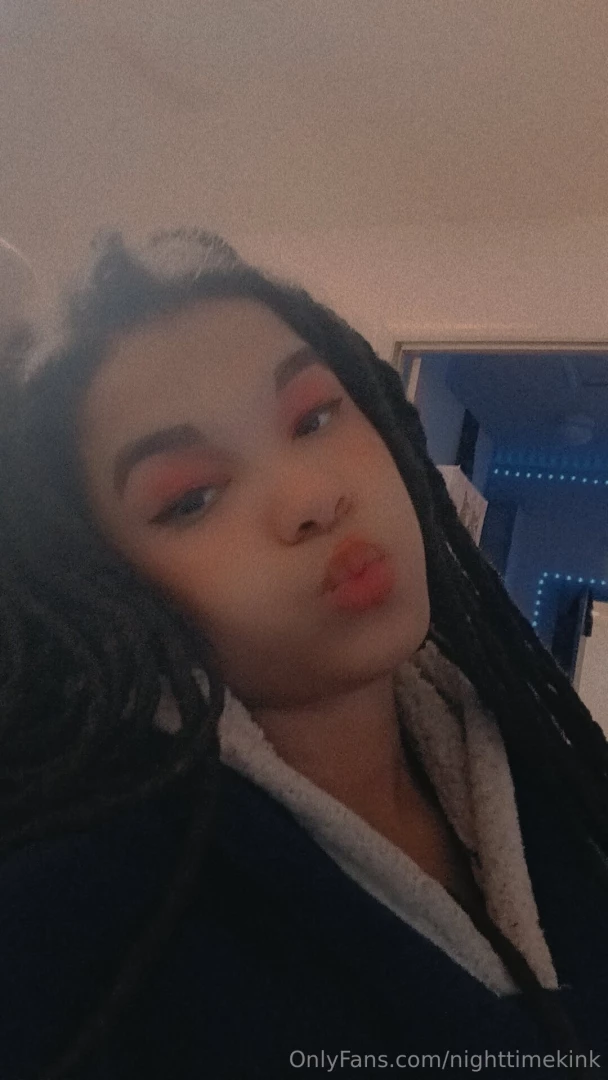 I want to go get my nails done soooooooo badly can someone send 30 