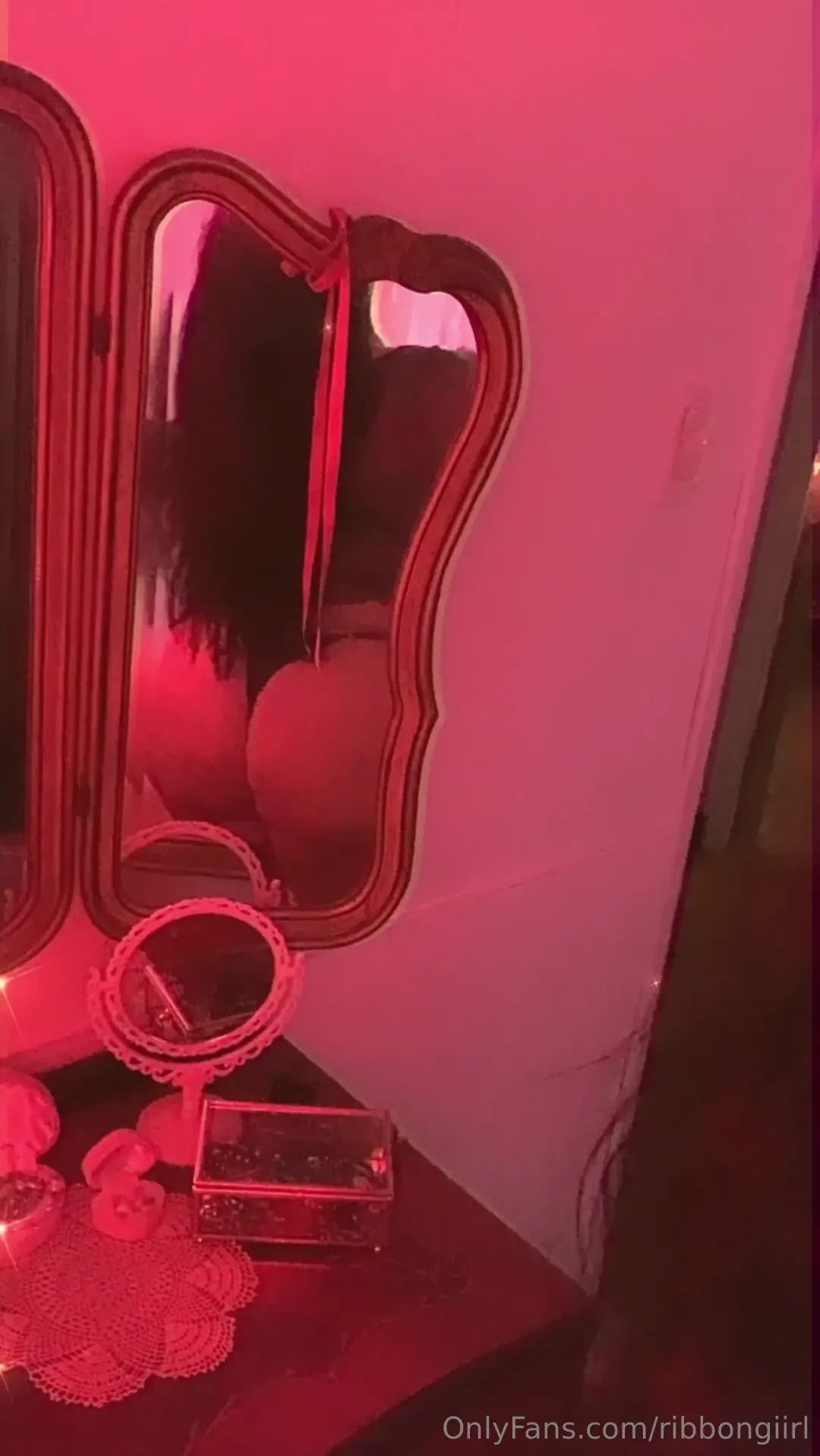 I really love to mix my videos with music i like and enjoy please be 