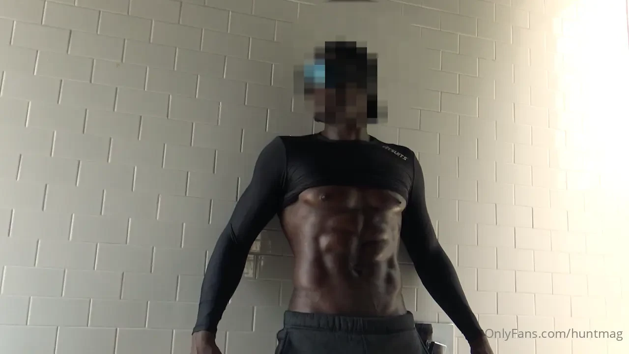 Hunt casting locker room bts vdo collab nainoi9999 