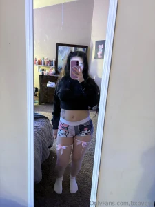 Fishnets make me want to misbehave what would you do if you had me in