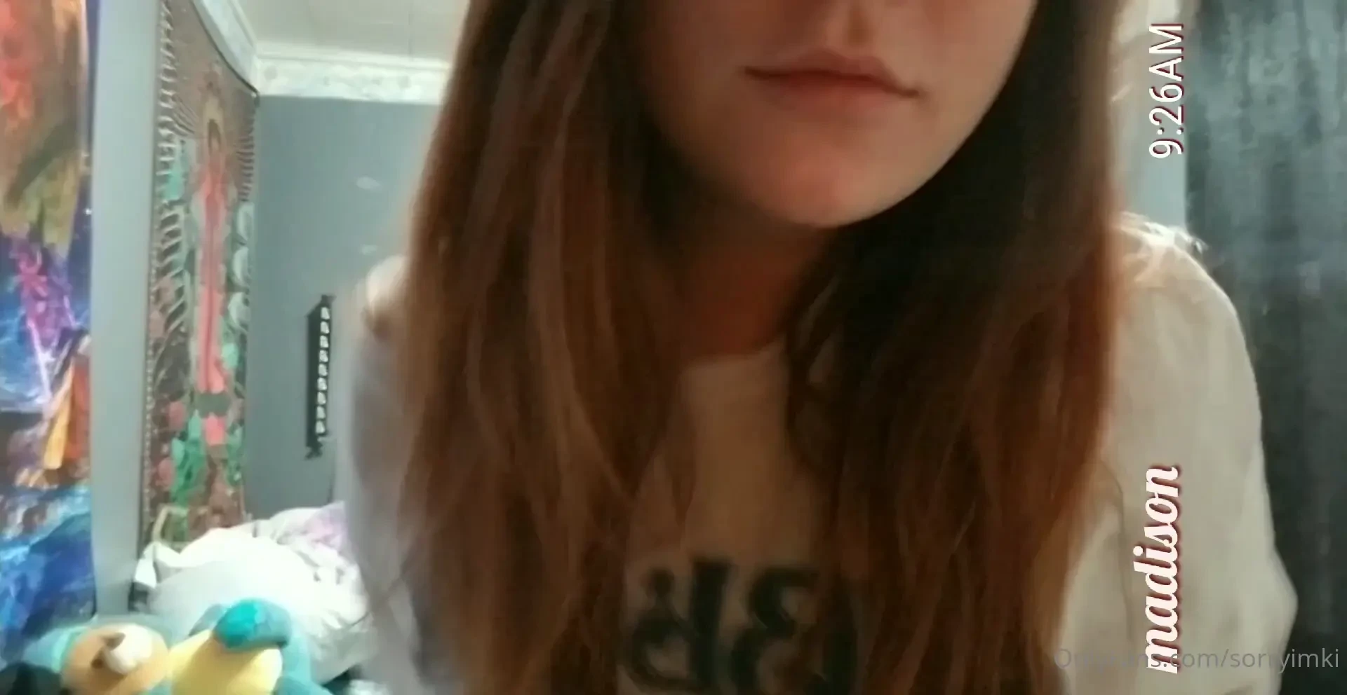 Hair straight or curly 