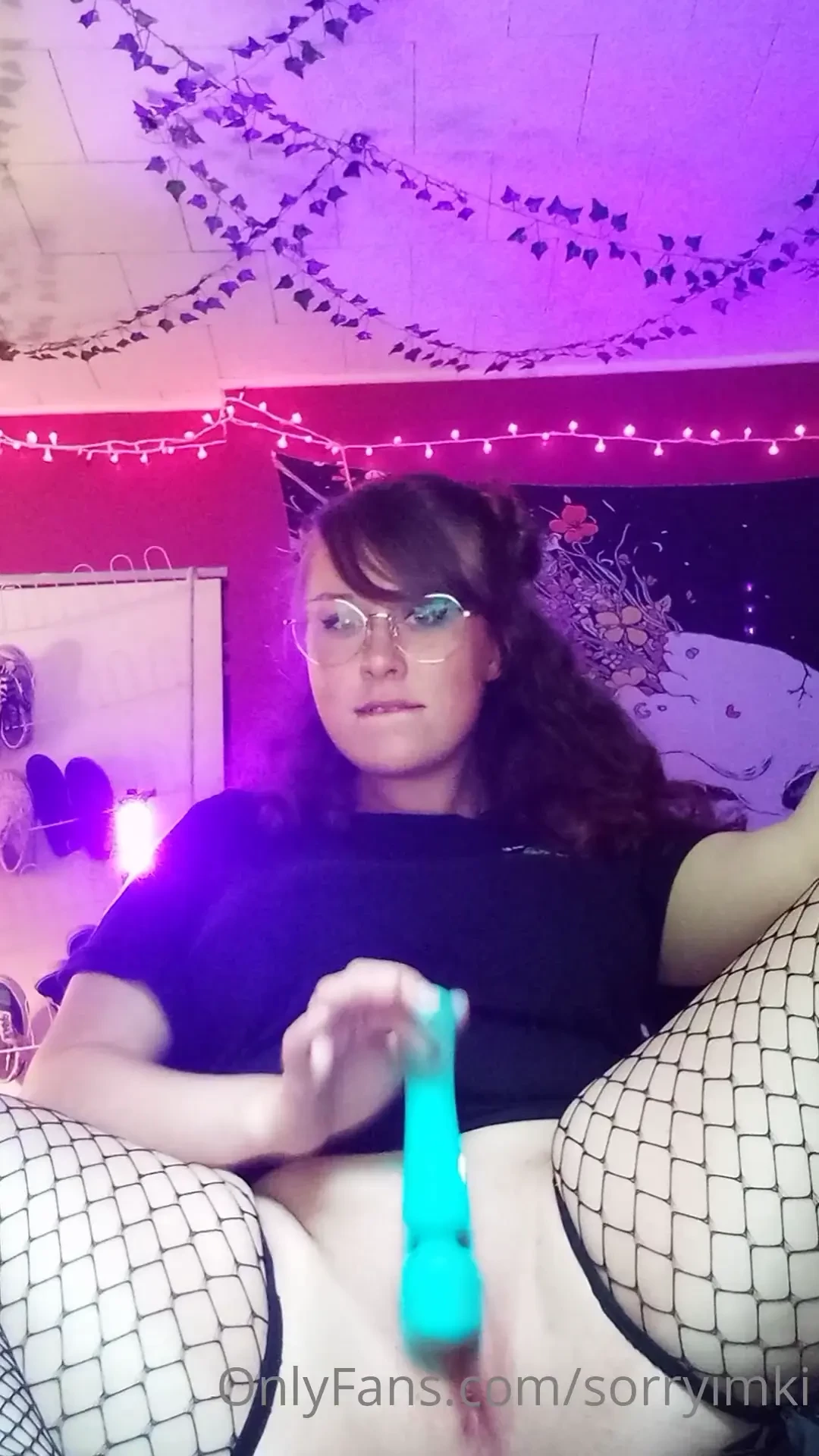 Wanna see me have a real wet messy hot orgasm hmu for the full video 