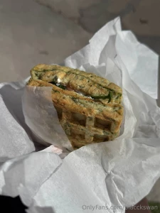 Today i tried street food in the form of belgian waffles - just