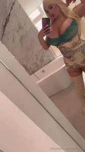 What do you rate my outfit as