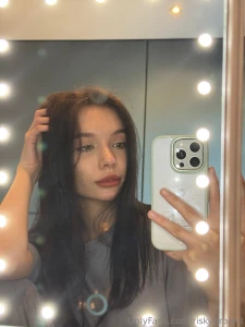 I imagine it s like i m a dua lipa in the dressing room before going