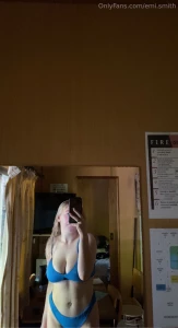 Do i look like your favourite distraction yet