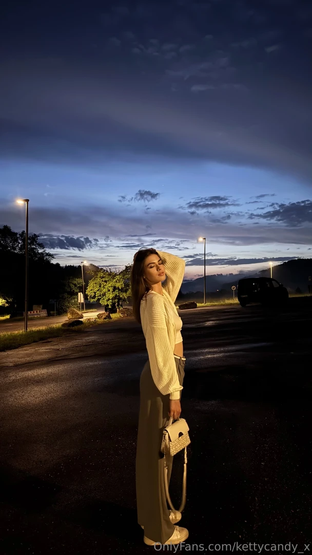 How good do you feel when you receive nice words from someone you like 