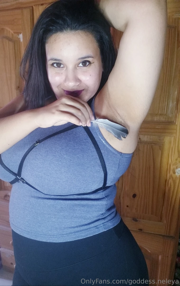 Imagine my soft nails running over your armpits slowly until you can t 