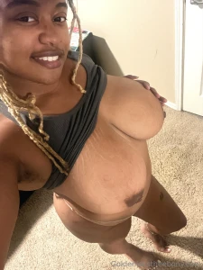 Slimthick with some big tits