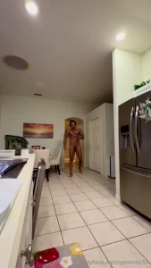 6 7 250lbs can you handle me