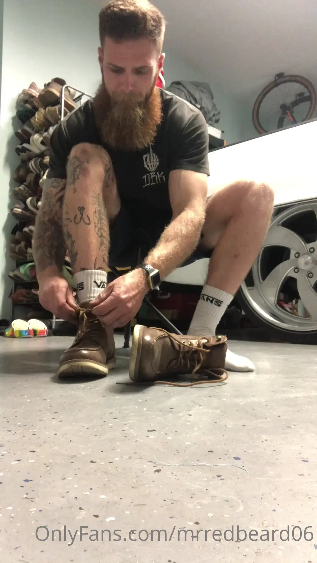 As requested more feet content fresh out work boots boy 