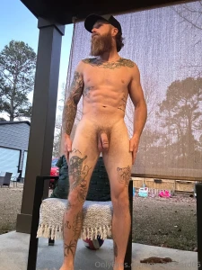 Fully nude out back hope everyone saw me