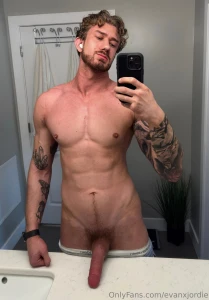 Some of my favorite nudes lately last two pics of these were taken by part 1