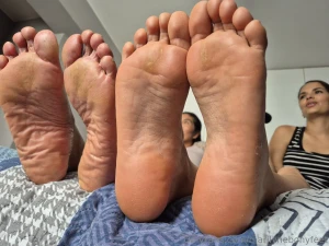 The duo you like the most is back here https onlyfans com aleskafeet