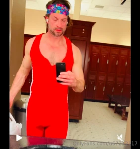 Gym outfits what do you think i got so nervous when i flashed i almost part 3