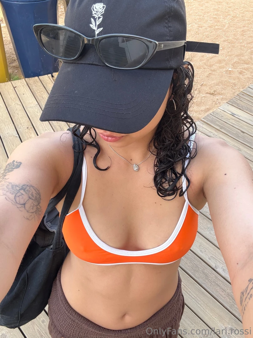 I can only think about whoring when i m on the beach 