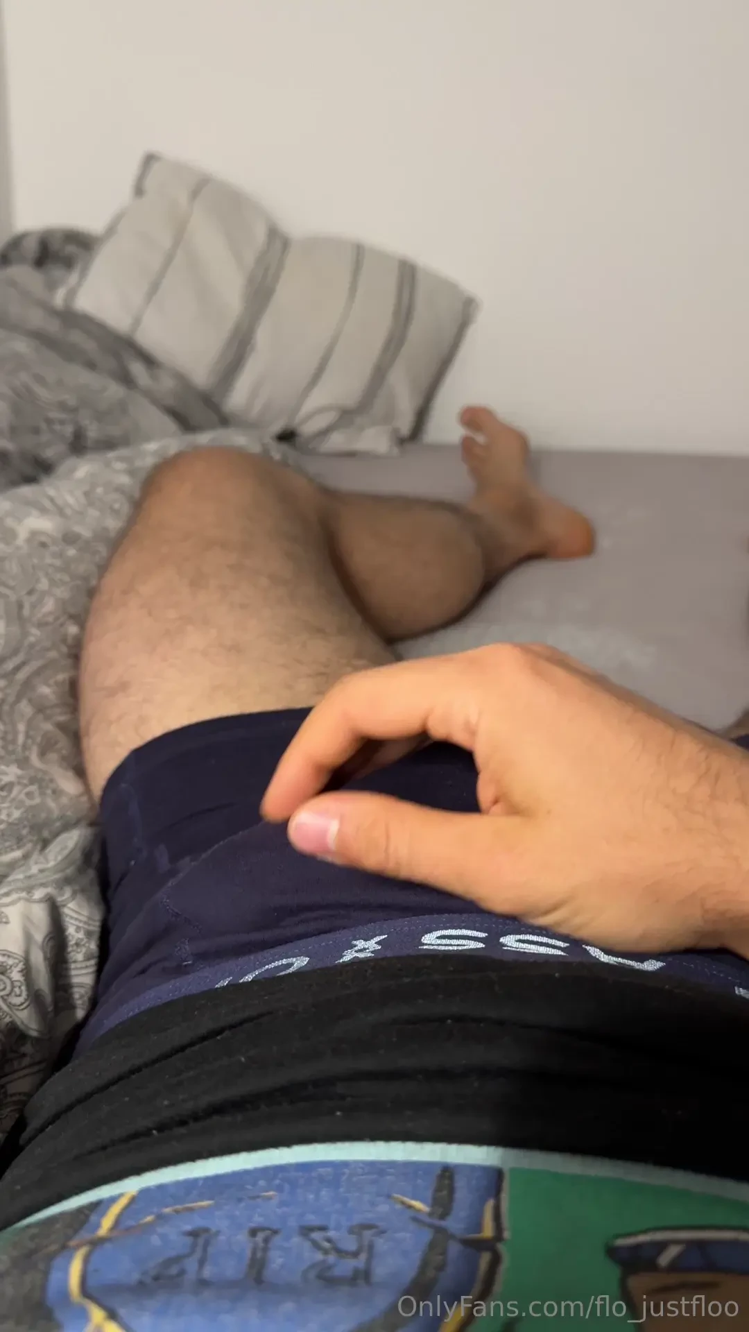 When you are so horny that your dick just starts twitching 