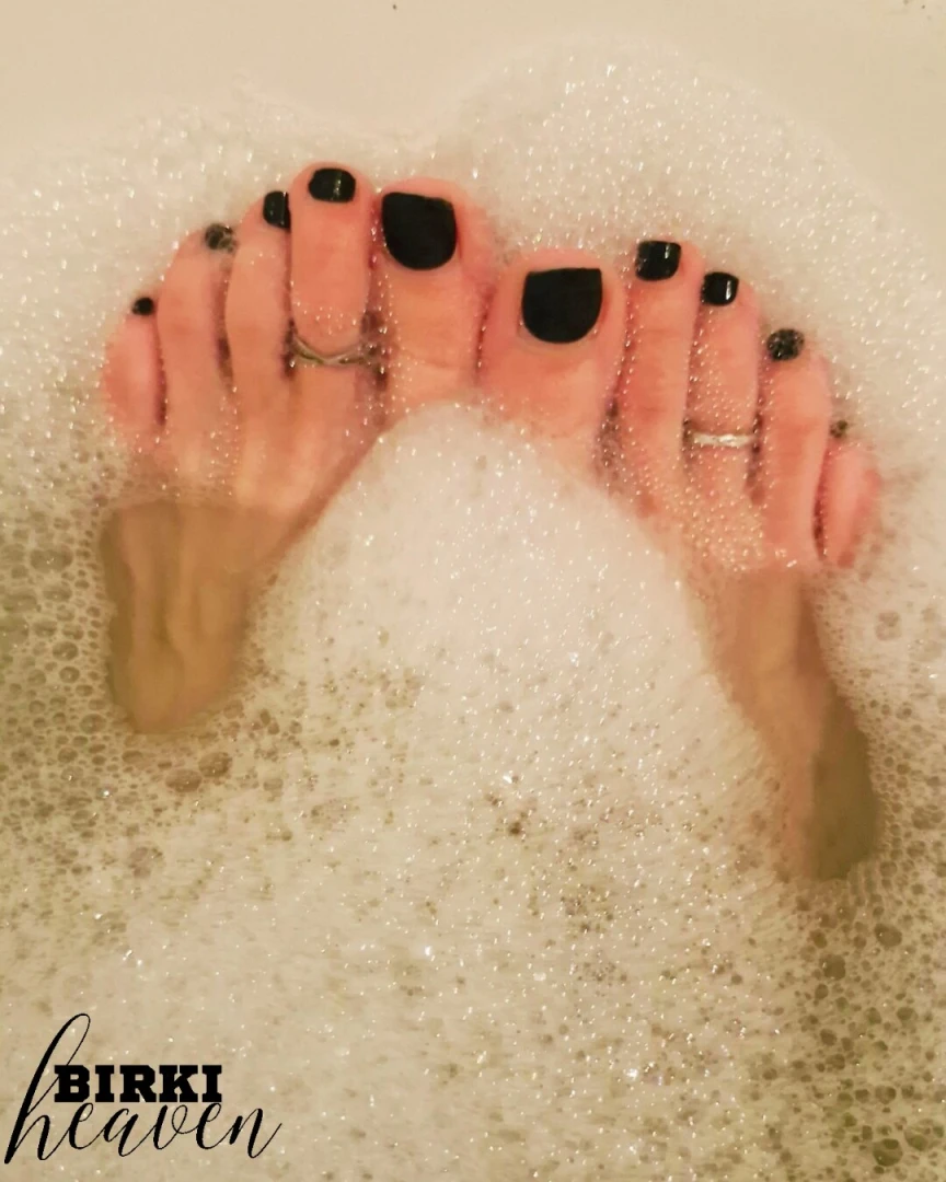 Cold bath the best when i m sick put in the tub and inhale the 