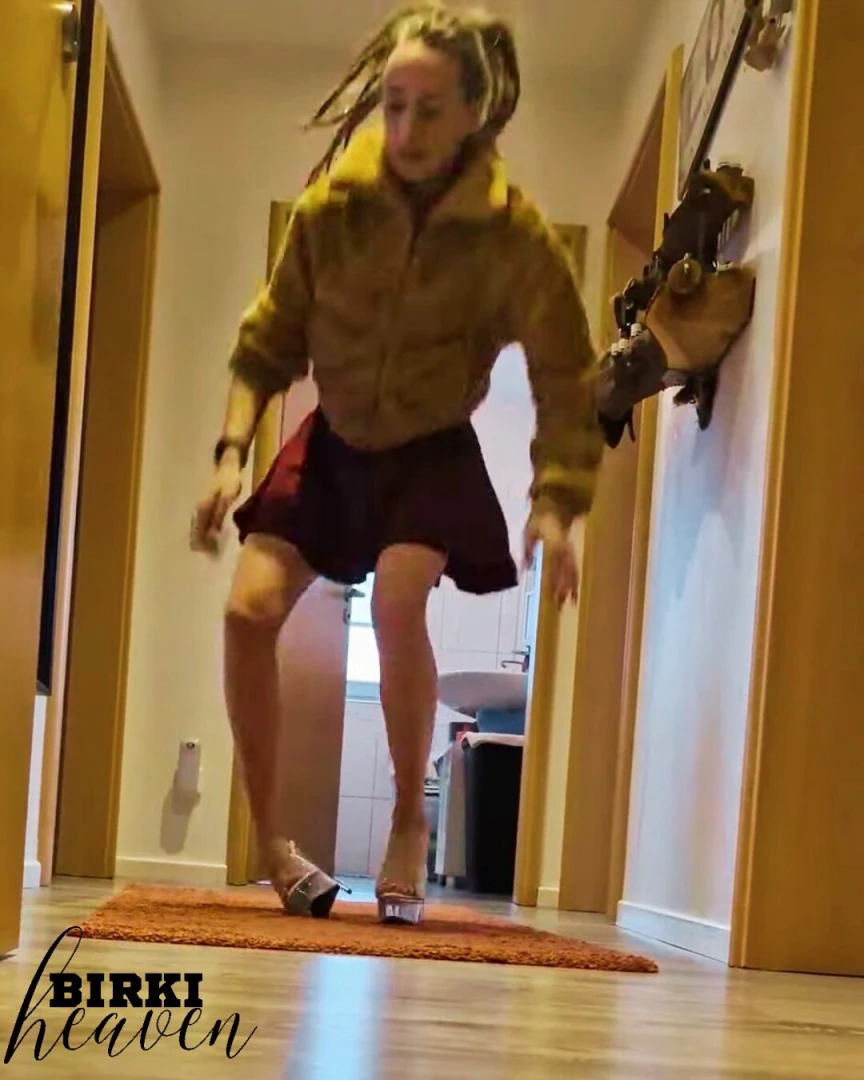 Very shaky a screenshot of a video where i put a stunt for you you can 