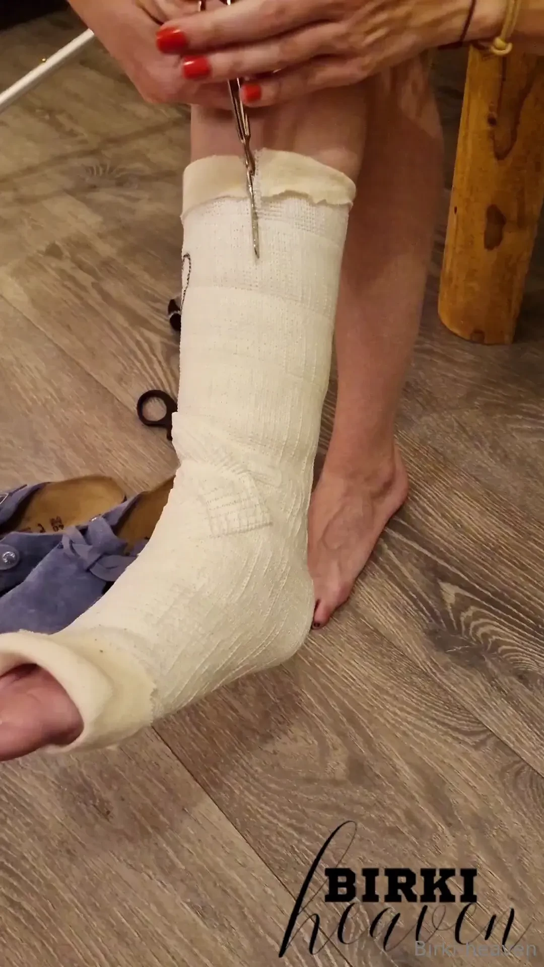 The last videos with this cast once again the toes very close do you part 1 