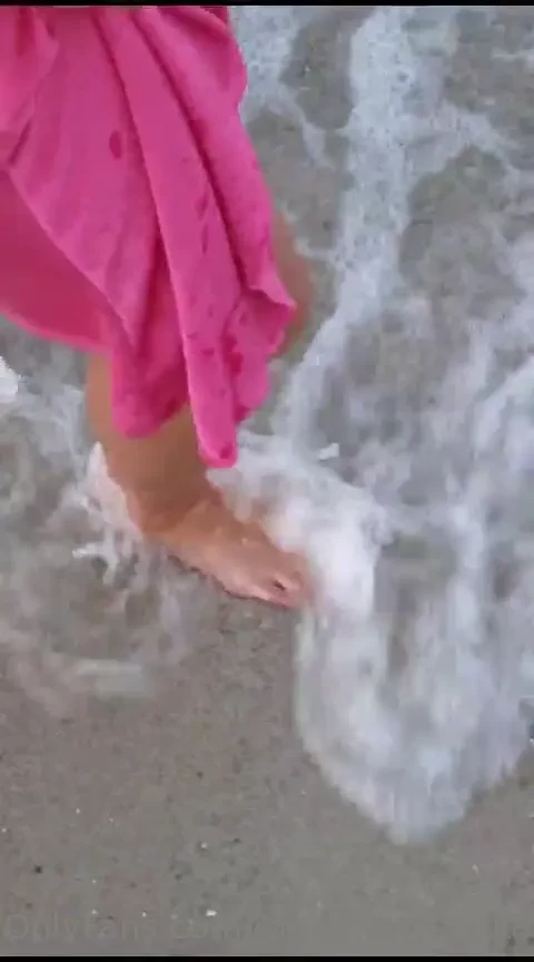 My feet by the sea in greece today meine f sse am strand in 